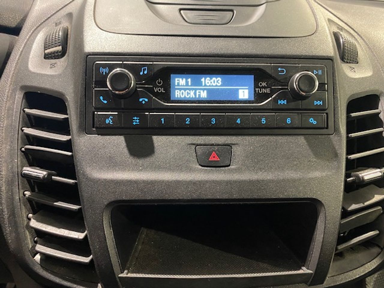 Ford Transit Connect Furgón L1 1.5TDCI 100CV 3 PLAZAS - GARANTIA MECANICA - Foto 13