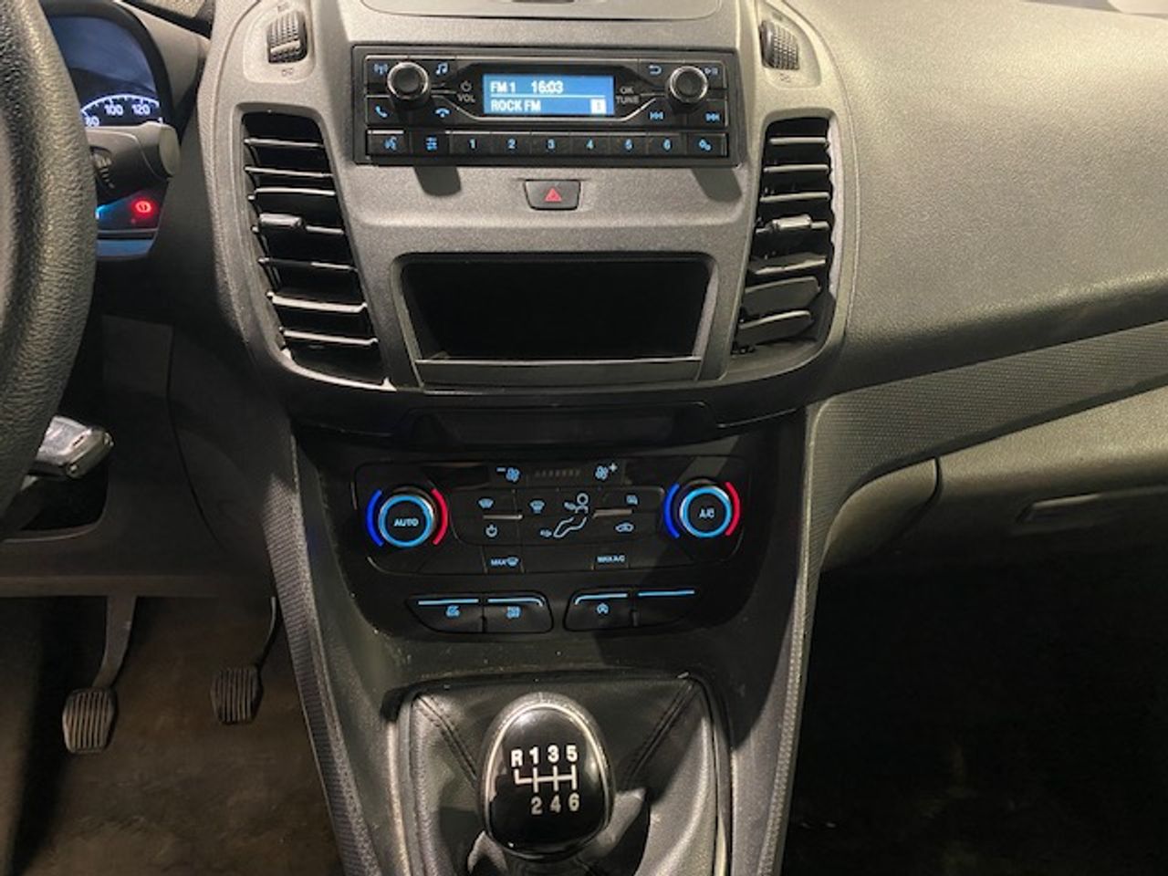 Ford Transit Connect Furgón L1 1.5TDCI 100CV 3 PLAZAS - GARANTIA MECANICA - Foto 11