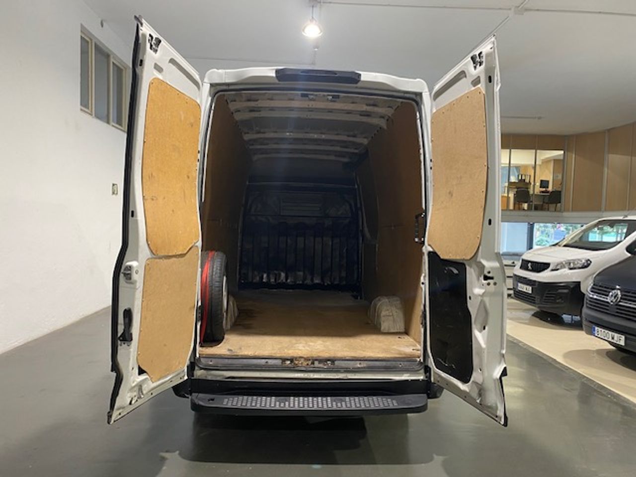 Iveco Daily Furgón 35S12 V 3520L H2 12.0 120cv - GARANTIA MECANICA - Foto 9