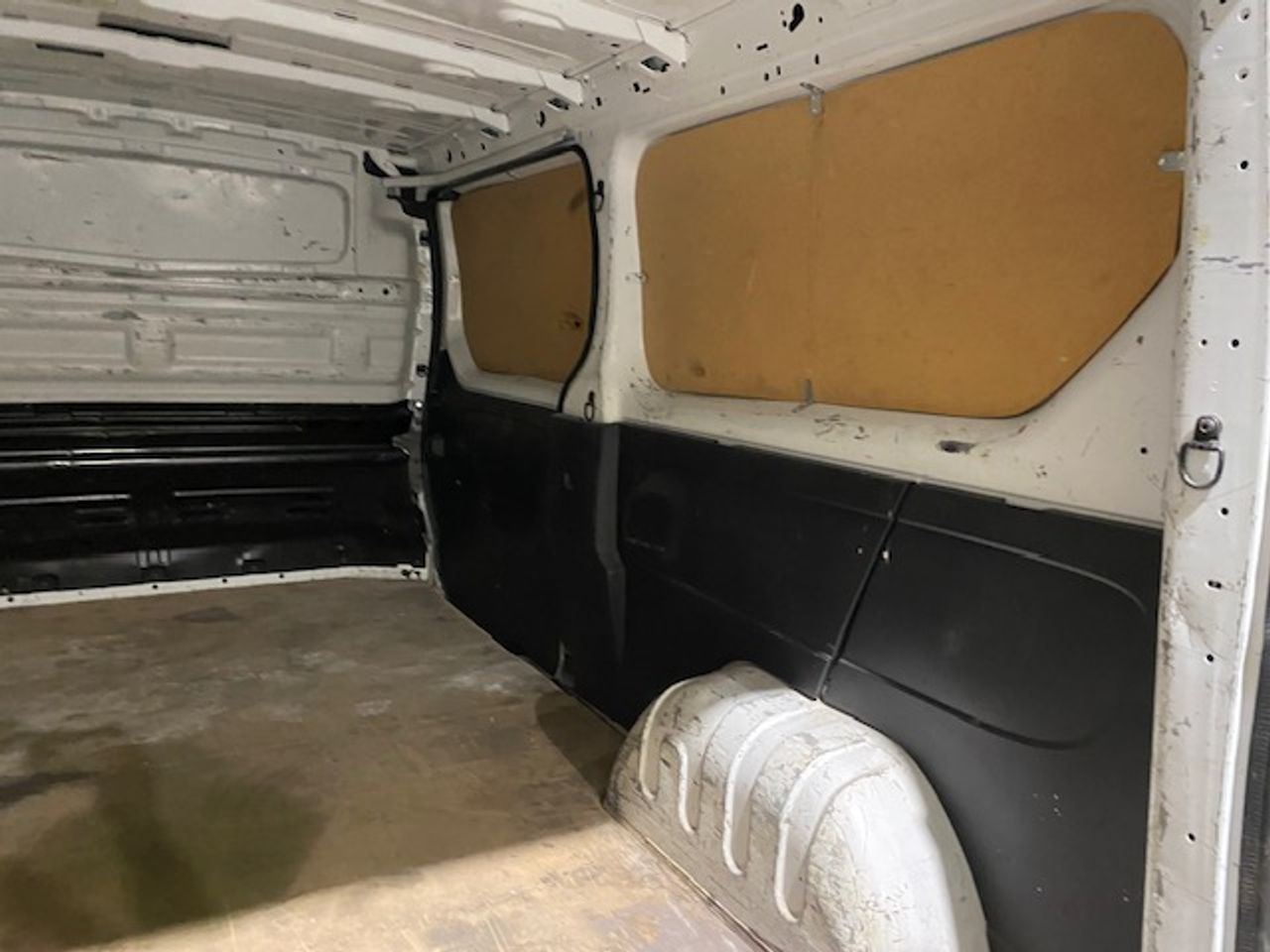 Nissan Primastar Furgon 29 L2H1 2.0 DCI 110cv  - GARANTIA FÁBRICA 06/2027 - Foto 12