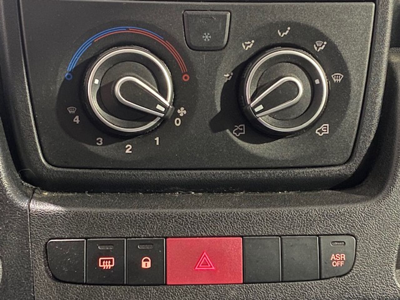 Citroën Jumper Furgon 30 L1H1 140CV - GARANTIA MECANICA - Foto 26