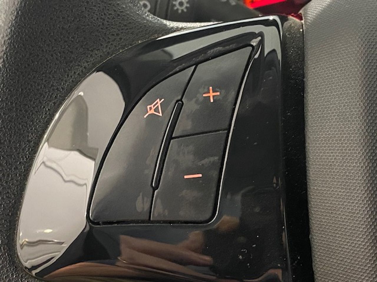 Fiat Doblò Cargo SX 1.3 Mjet 70 kW 95cv - GARANTIA MECANICA - Foto 25