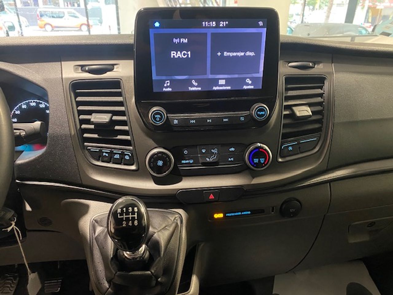 Ford Transit Custom Kombi 2.0 TDCI 320 L1 Trend - GARANTIA FÁBRICA 08/2026 - Foto 17