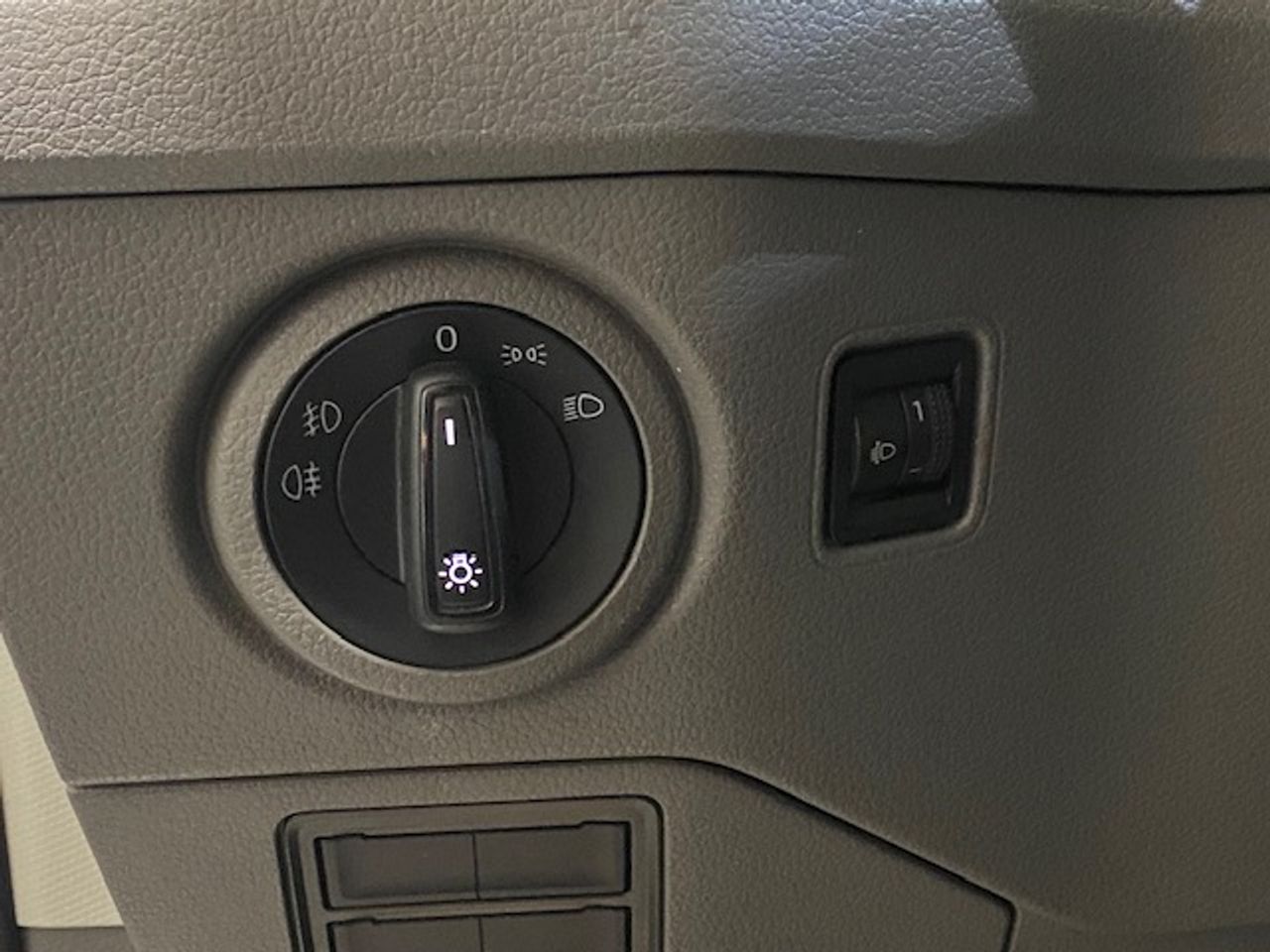 Volkswagen Crafter 35 Furgon BM TA L3H3 2.0TDI 103kW140CV - GARANTIA MECANICA - Foto 31