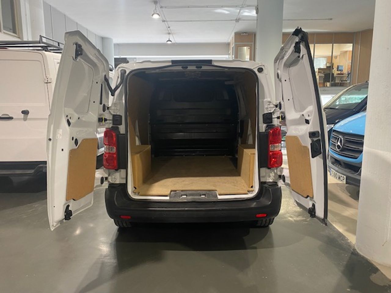 Fiat Scudo Furgón L2 1.5D 100CV  - GARANTIA MECANICA - Foto 10