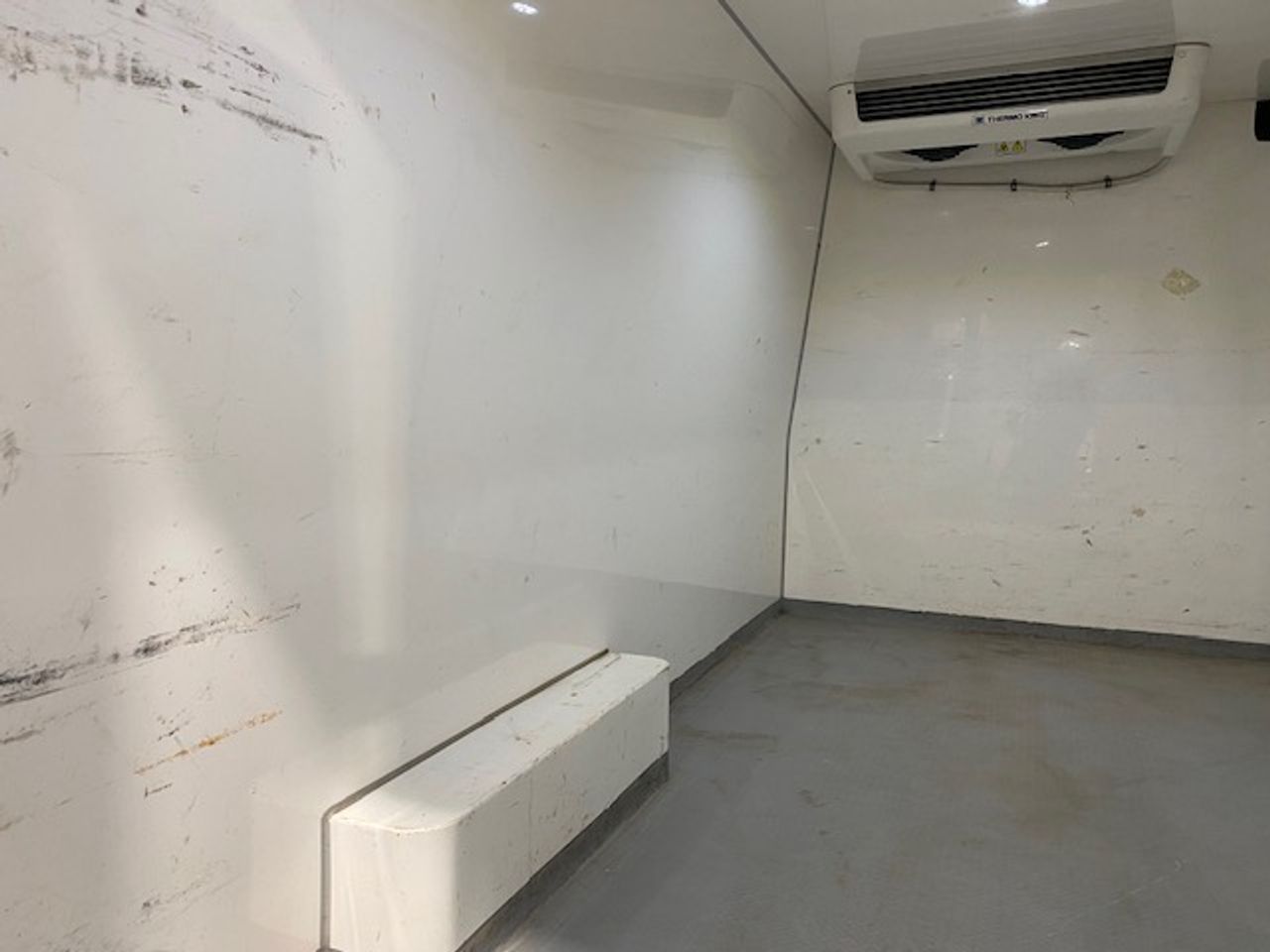 Iveco Daily Furgón 35S16 L2H2 FRIGORIFICO - GARANTIA MECANICA - Foto 13