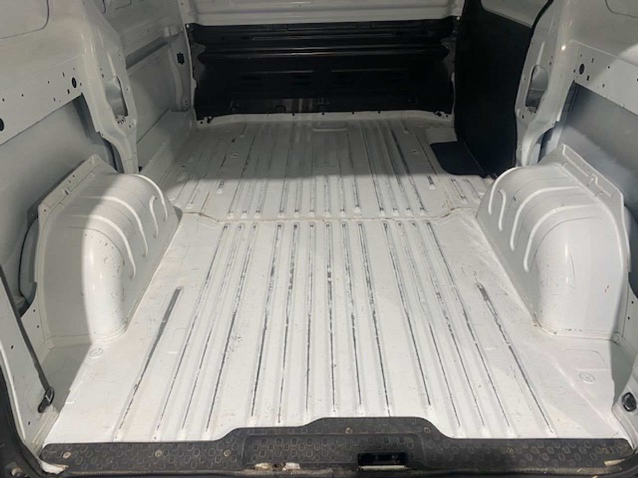 Renault Trafic Furgon L1H1 Blue dCi 130 CV - GARANTIA FÁBRICA 06/2027 - Foto 14