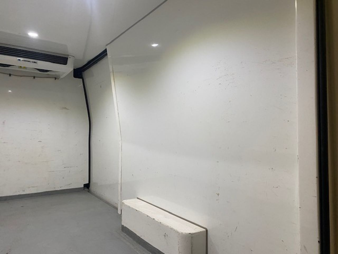 Iveco Daily Furgón 35S16 L2H2 FRIGORIFICO - GARANTIA MECANICA - Foto 15