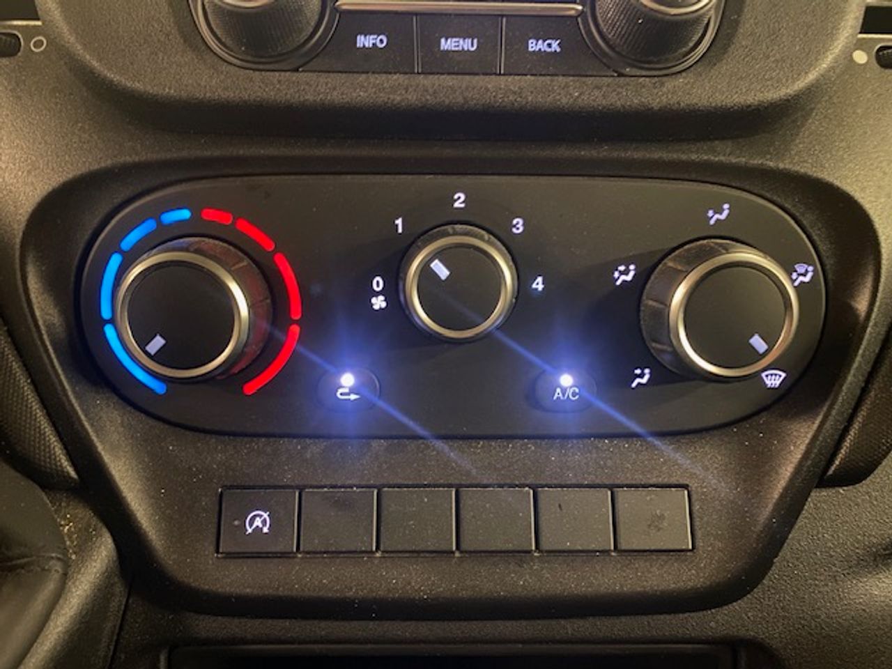 Iveco Daily Furgón 35S16 L2H2 FRIGORIFICO - GARANTIA MECANICA - Foto 28