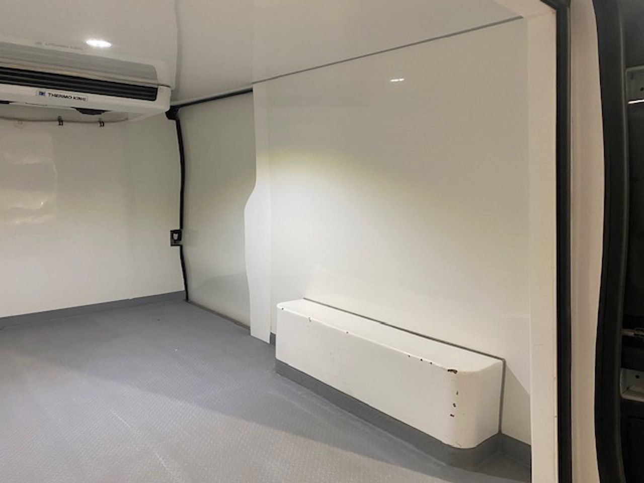 Nissan Primastar Furgon 29 L2H1 2.0 DCI 110cv FRIGORIFICO - GARANTIA MECANICA - Foto 13