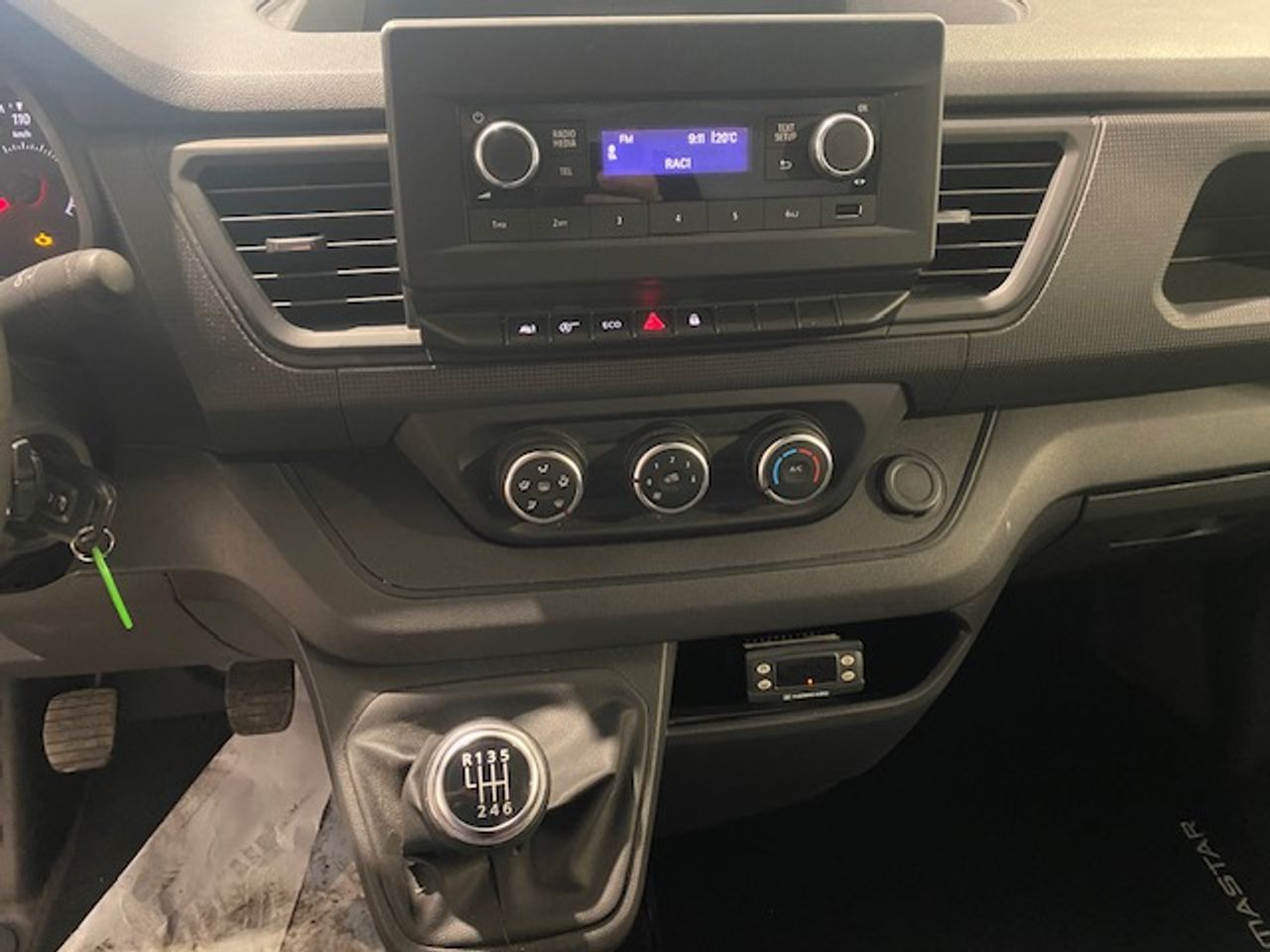 Nissan Primastar Furgon 29 L2H1 2.0 DCI 110cv FRIGORIFICO - GARANTIA MECANICA - Foto 20