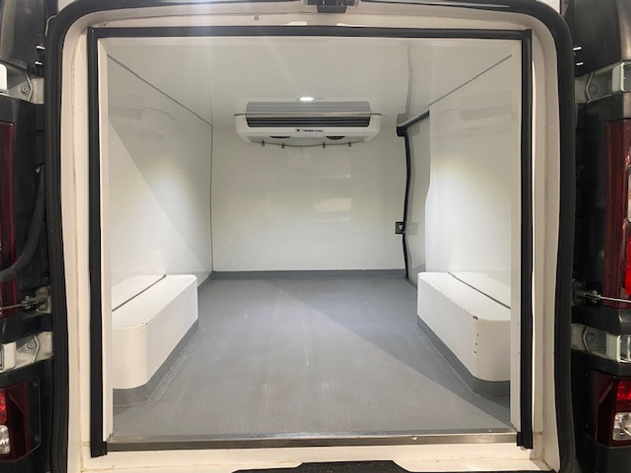 Nissan Primastar Furgon 29 L2H1 2.0 DCI 110cv FRIGORIFICO - GARANTIA MECANICA - Foto 11