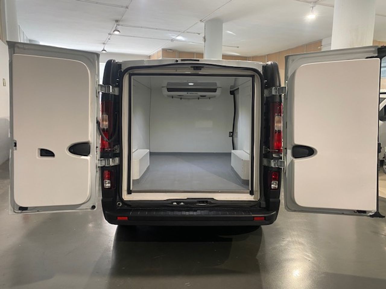 Nissan Primastar Furgon 29 L2H1 2.0 DCI 110cv FRIGORIFICO - GARANTIA MECANICA - Foto 10