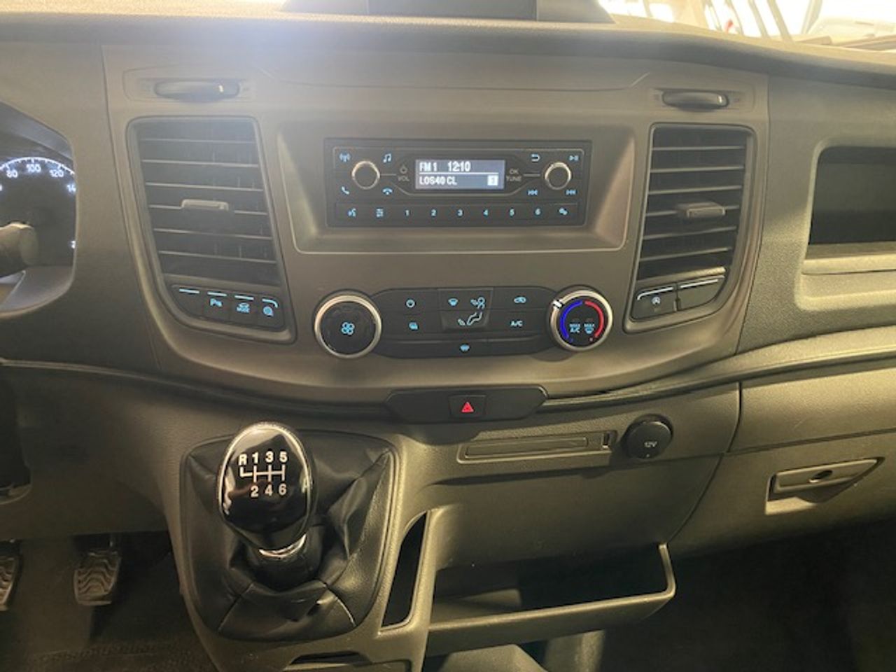 Ford Transit Furgon 2,0 EcoBlue L3H2 Trend 130cv - GARANTIA MECANICA - Foto 15