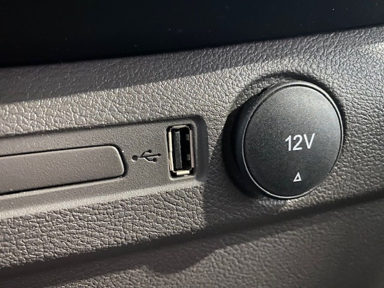 Ford Transit Furgon 2,0 EcoBlue L3H2 Trend 130cv - GARANTIA MECANICA - Foto 30