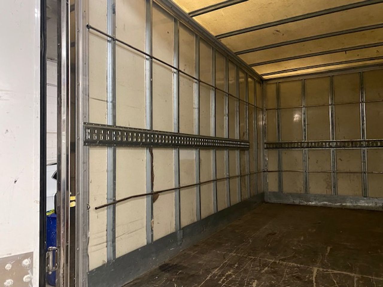 Iveco Daily 35c16 3750 Caja Cerrada PLATAFORMA ELEVADORA - GARANTIA MECANICA - Foto 15