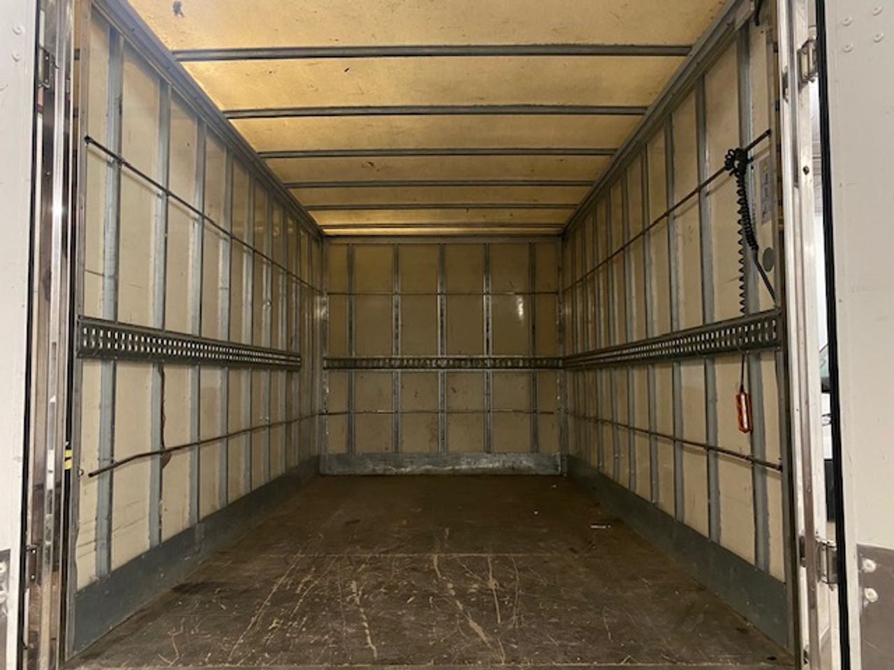 Iveco Daily 35c16 3750 Caja Cerrada PLATAFORMA ELEVADORA - GARANTIA MECANICA - Foto 13