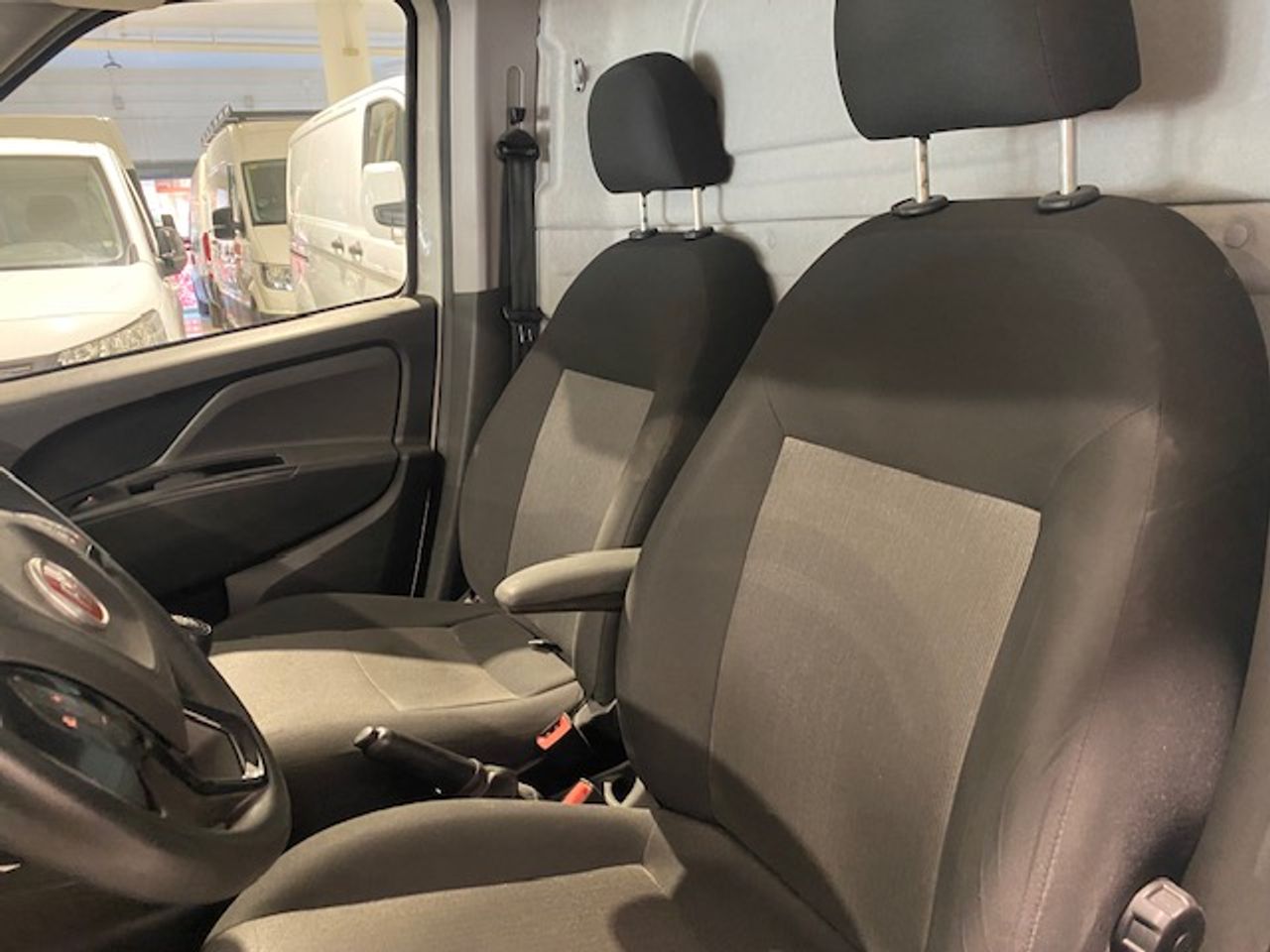 Fiat Doblò Cargo SX 1.3 Mjet 70 kW 95cv - GARANTIA MECANICA - Foto 27