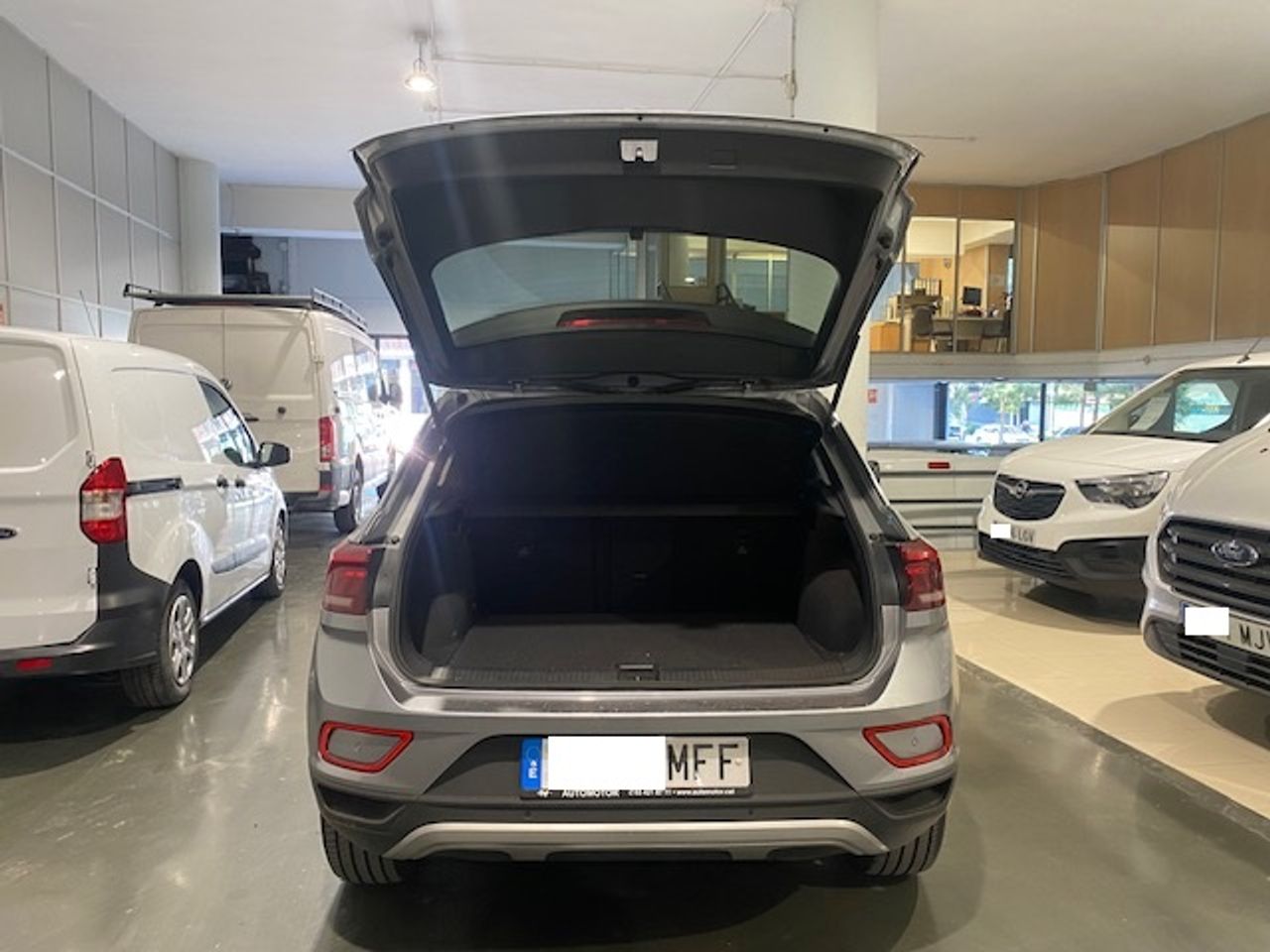 Volkswagen T-Roc Life 1.5 TSI 110 kW (150 CV) DSG - GARANTIA MECANICA - Foto 8