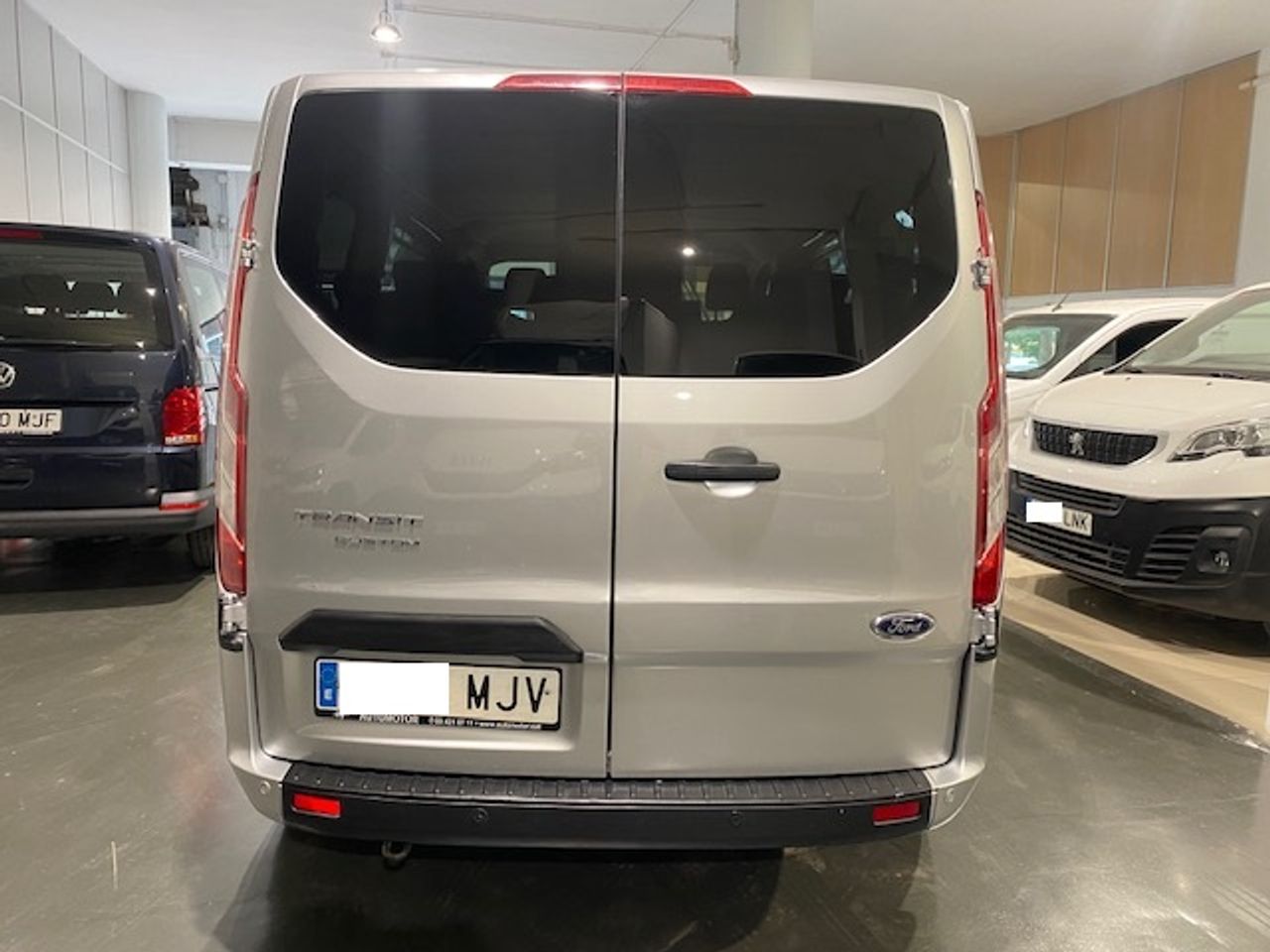Ford Transit Custom Kombi 2.0 TDCI 320 L1 Trend - GARANTIA FÁBRICA 08/2026 - Foto 8