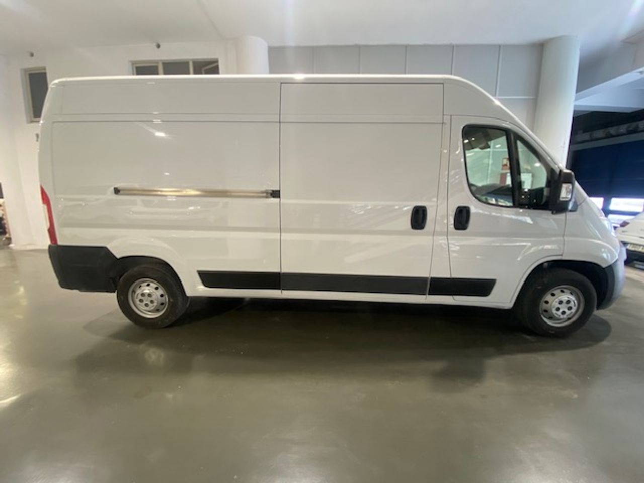 Opel Movano Fg. 2.3CDTI L3H2 3500 140CV - GARANTIA FÁBRICA 11/2025 - Foto 5