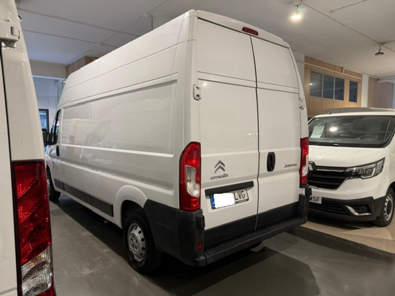 Citroën Jumper Furgon 35 L3H3 BlueHDI 103KW (140cv) - GARANTIA MECANICA - Foto 6