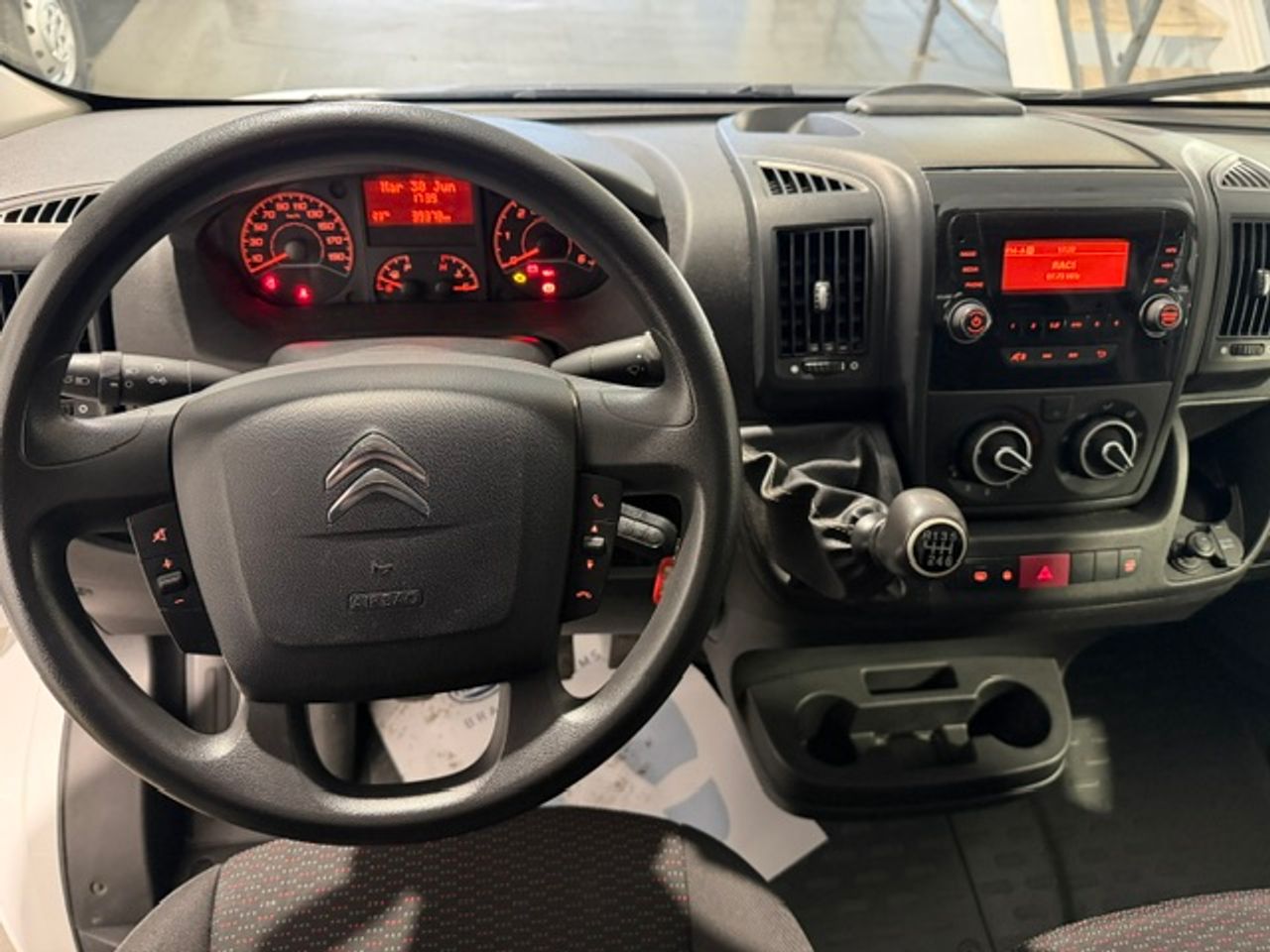 Citroën Jumper Furgon 35 L3H3 BlueHDI 103KW (140cv) - GARANTIA MECANICA - Foto 15