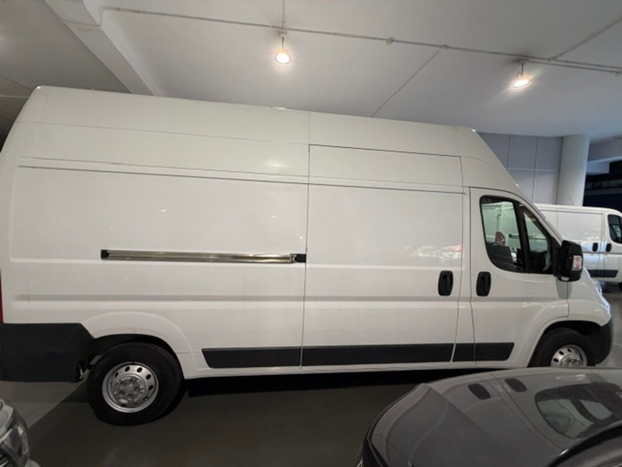 Citroën Jumper Furgon 35 L3H3 BlueHDI 103KW (140cv) - GARANTIA MECANICA - Foto 5