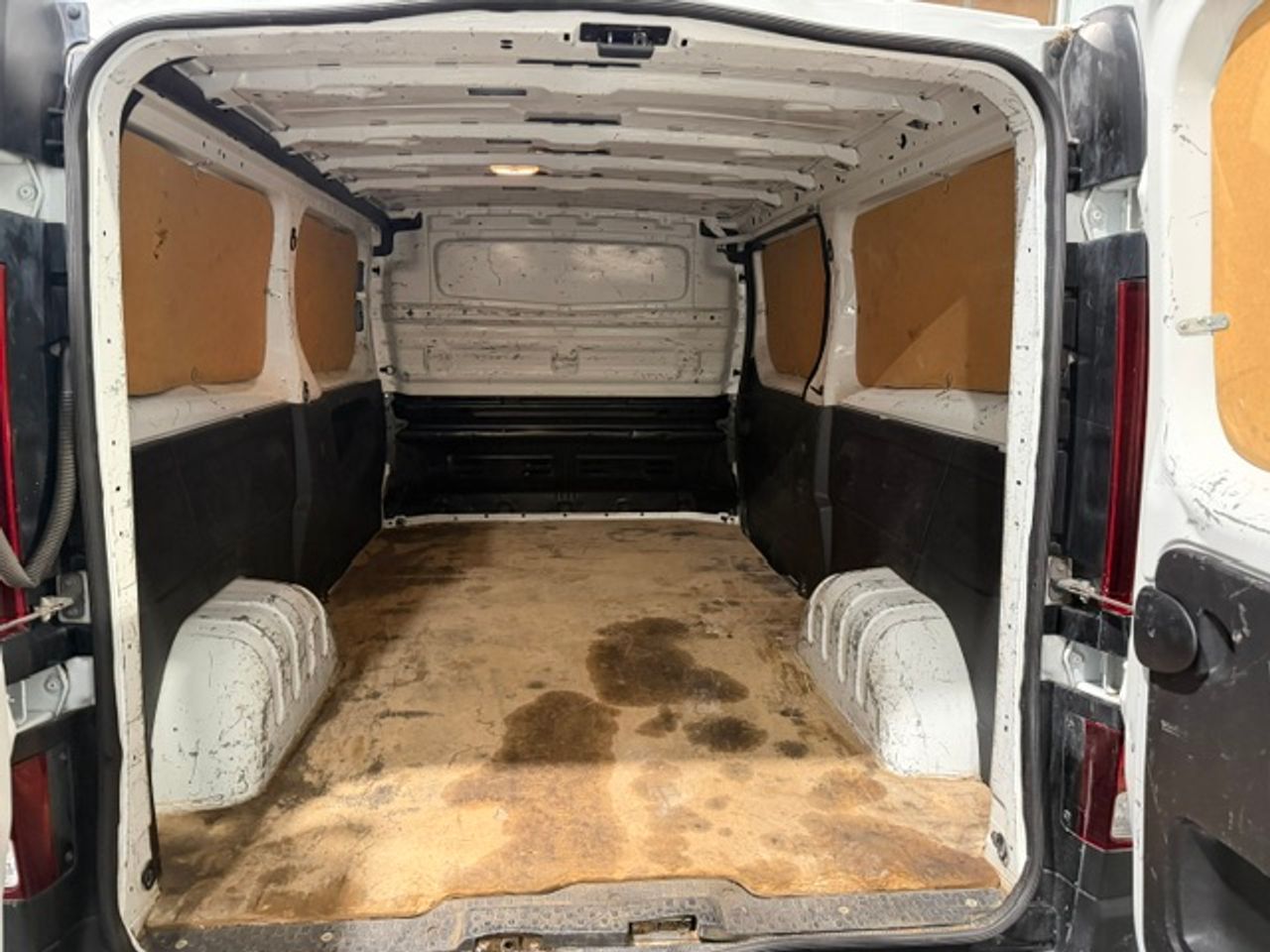 Nissan Primastar Furgon 29 L2H1 2.0 DCI 110cv  - GARANTIA MECANICA - Foto 10