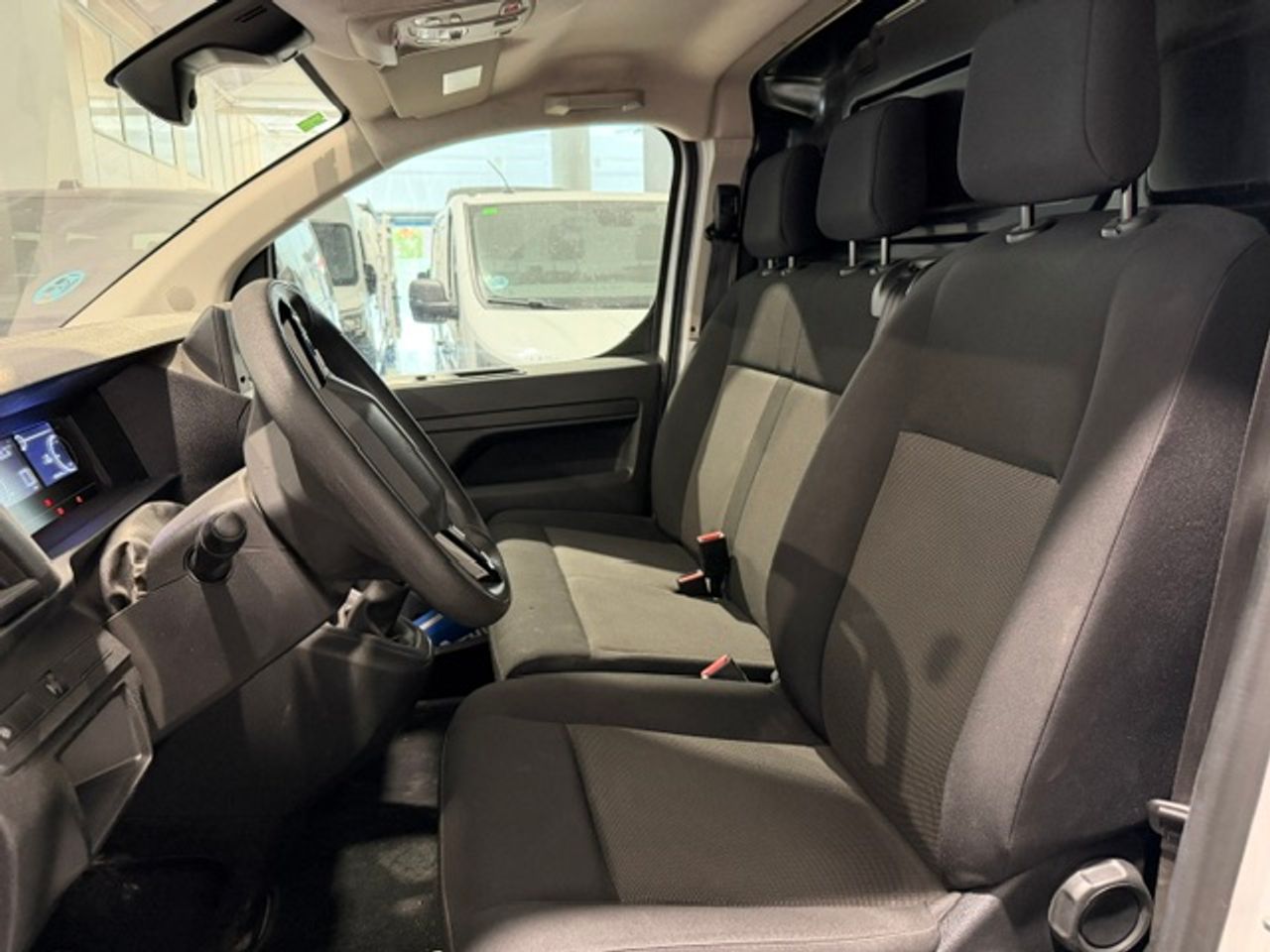 Citroën Jumpy Furgón Talla M BlueHDi 120 S&S - GARANTIA FÁBRICA 04/2027 - Foto 29