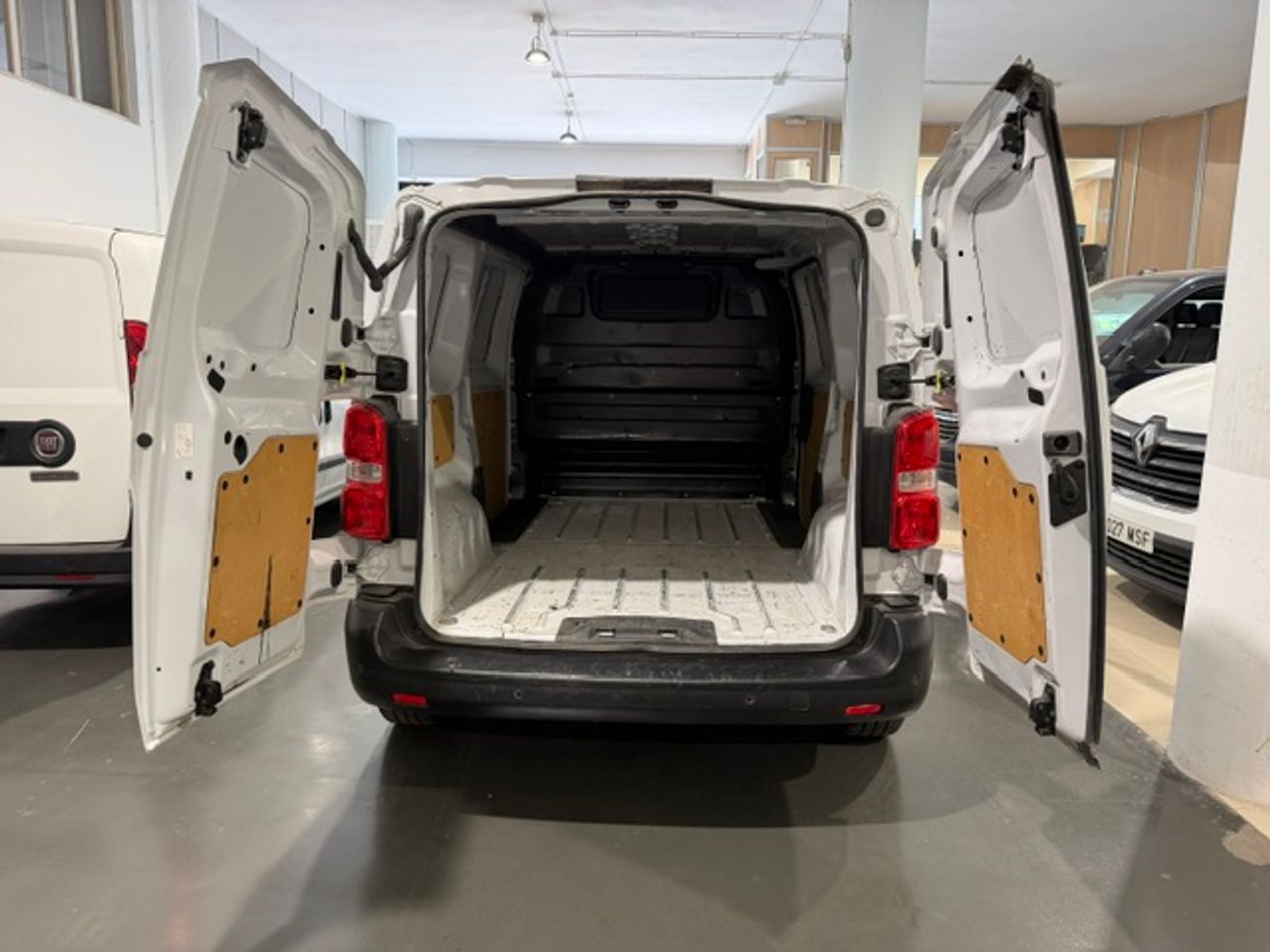 Citroën Jumpy Furgón Talla M BlueHDi 120 S&S - GARANTIA FÁBRICA 04/2027 - Foto 10