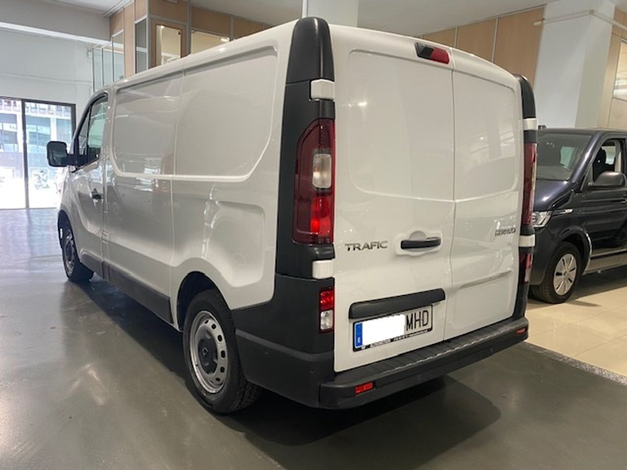 Renault Trafic Furgon L1H1 Blue dCi 130 CV - GARANTIA FÁBRICA 06/2027 - Foto 6