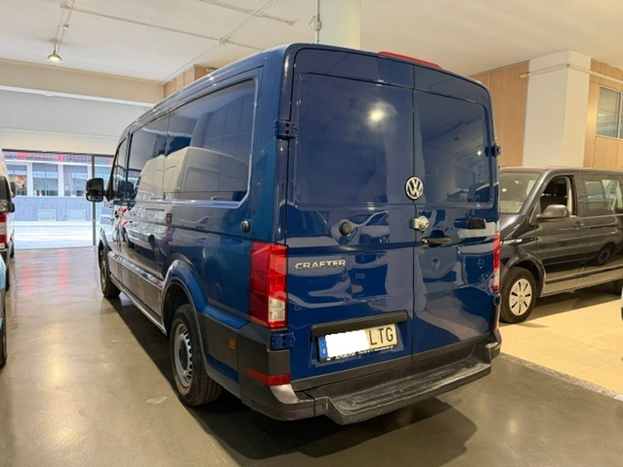 Volkswagen Crafter Furgón 30 BM TN L3H2 2,0TDI 103KW - Foto 6