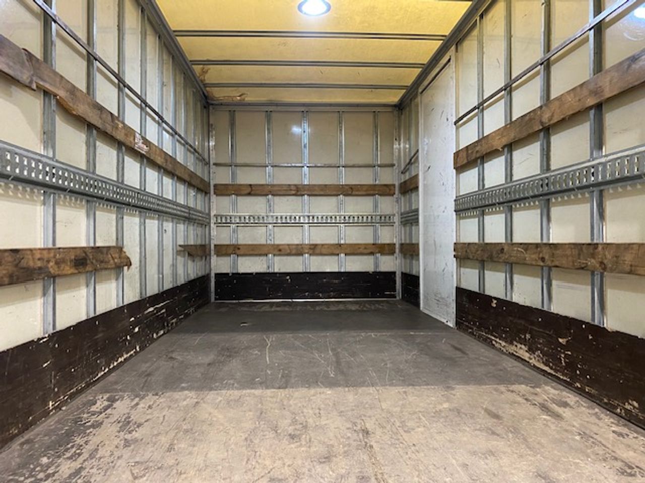 Iveco Daily 35c14 3450 Caja Cerrada PLATAFORMA ELEVADORA - GARANTIA MECANICA - Foto 11