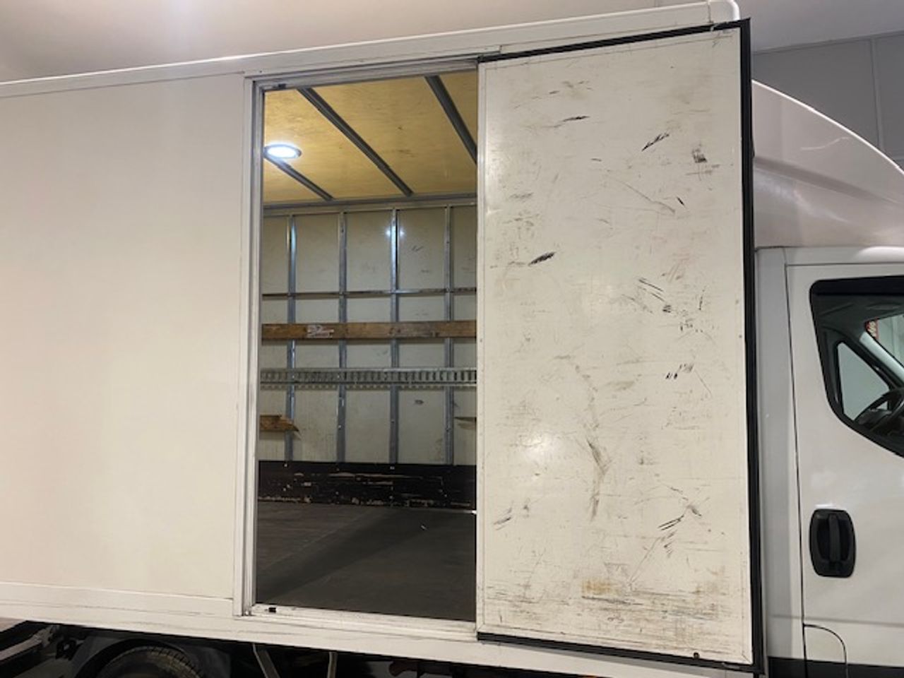 Iveco Daily 35c14 3450 Caja Cerrada PLATAFORMA ELEVADORA - GARANTIA MECANICA - Foto 18