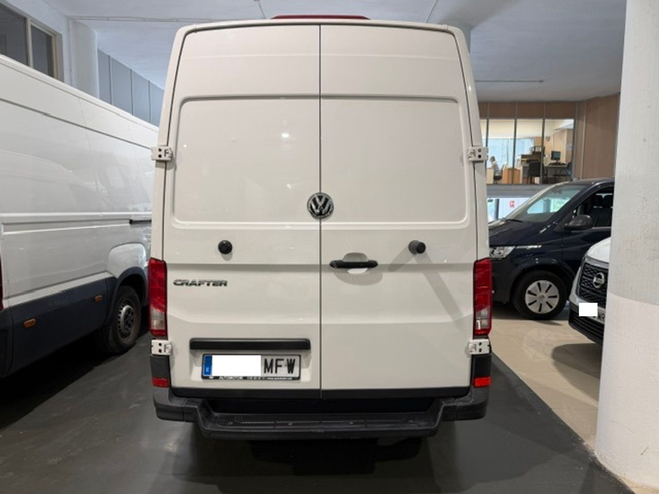 Volkswagen Crafter 35 Furgon BM TA L3H3 2.0TDI 103kW140CV - GARANTIA MECANICA - Foto 8