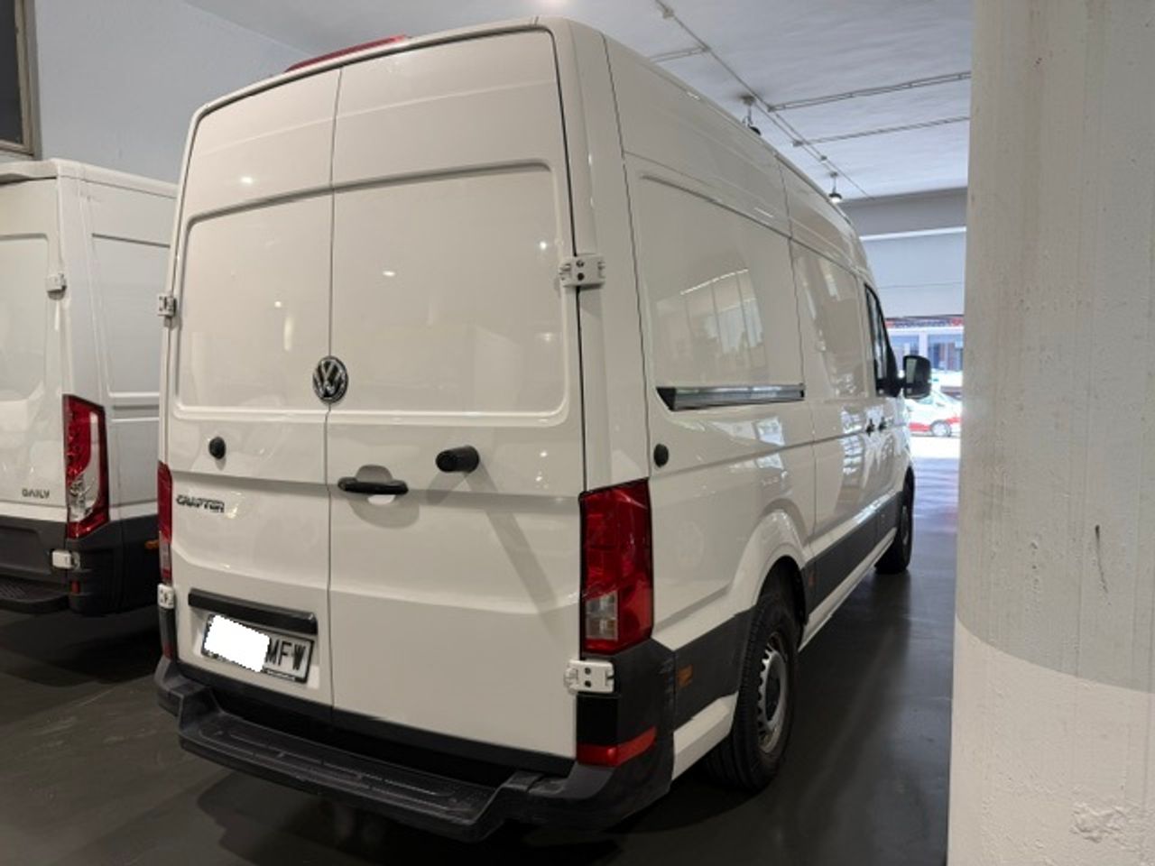 Volkswagen Crafter 35 Furgon BM TA L3H3 2.0TDI 103kW140CV - GARANTIA MECANICA - Foto 7