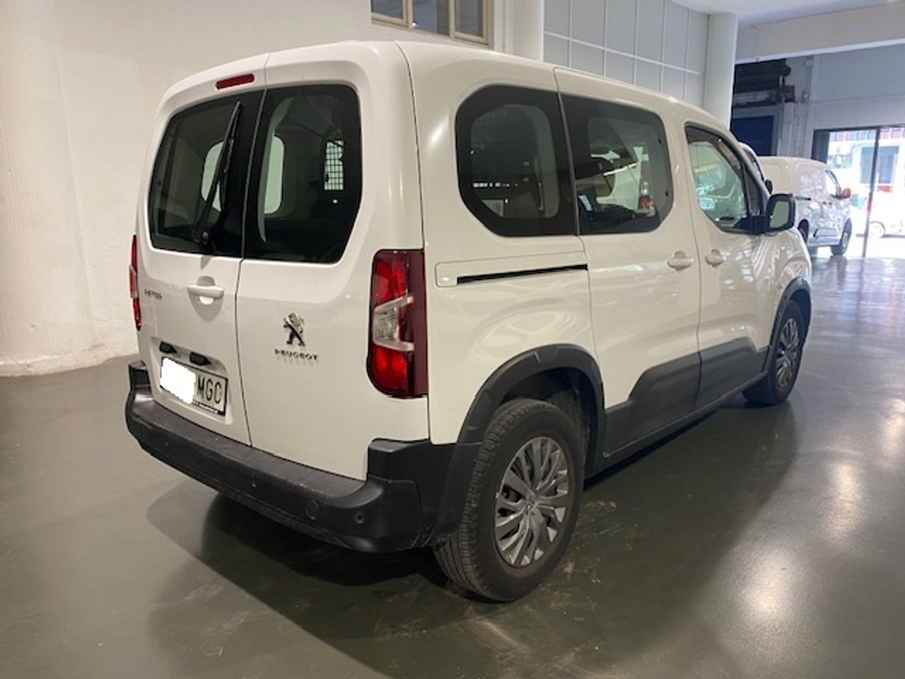 Peugeot Rifter Active Pack Business BlueHDI 100cv - GARANTIA MECANICA - Foto 8