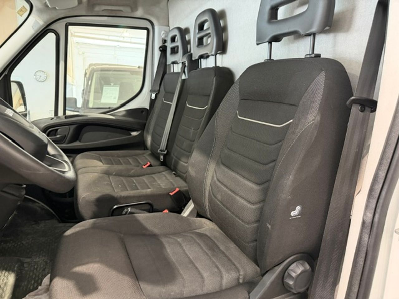 Iveco Daily Furgón 35S16 V 3520L H2 12.0 160cv - GARANTIA MECANICA - Foto 23