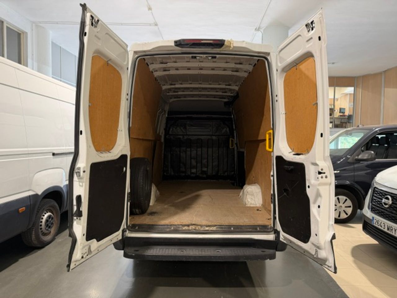 Iveco Daily Furgón 35S16 V 3520L H2 12.0 160cv - GARANTIA MECANICA - Foto 9