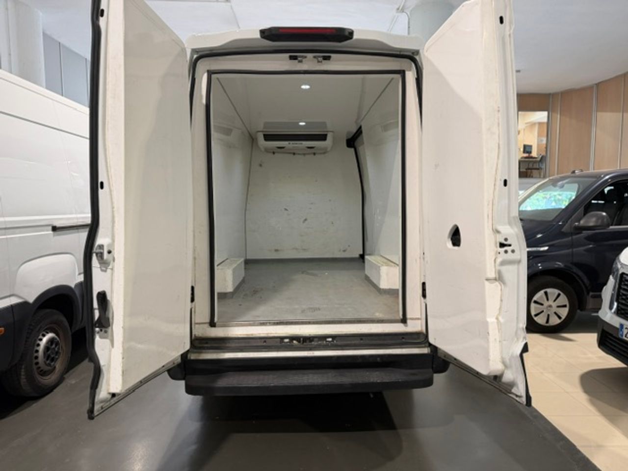 Iveco Daily Furgón 35S16 L2H2 FRIGORIFICO - GARANTIA MECANICA - Foto 9