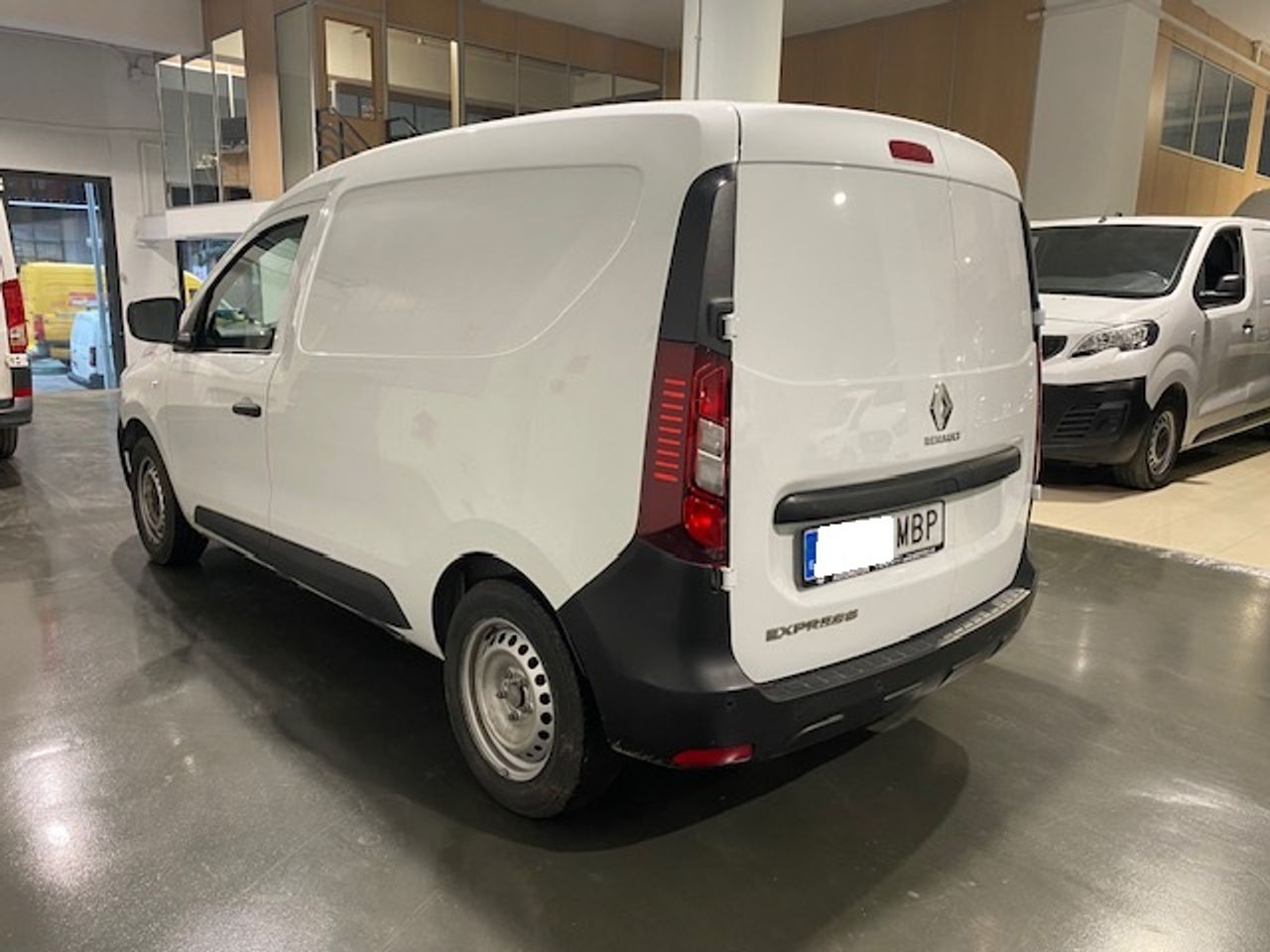 Renault Express Advance 1.5 Blue dCi 75 cv - GARANTIA MECANICA - Foto 6