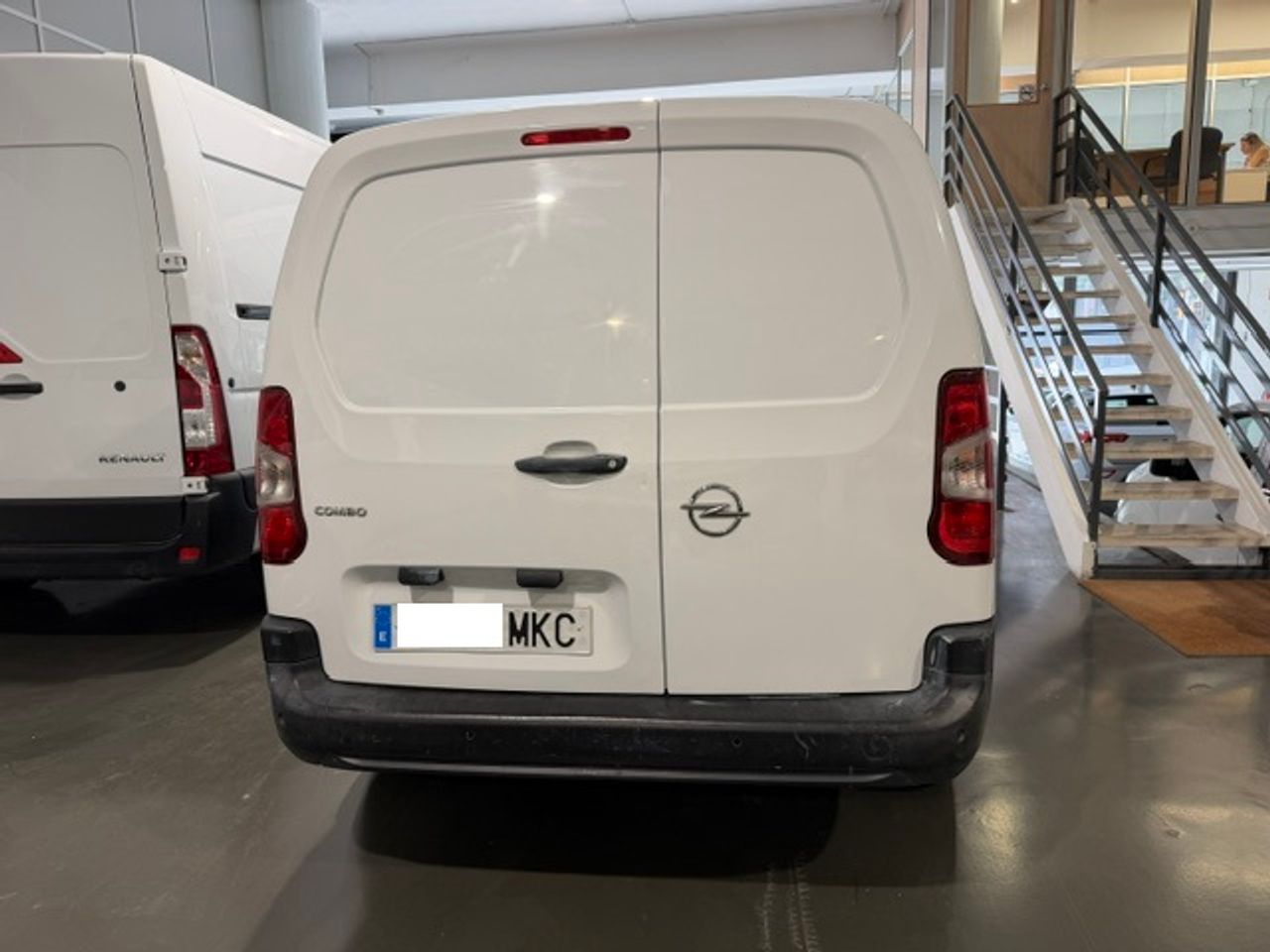 Opel Combo Cargo Furgón Cargo XL 1000KG 1.5 S&S MT 100CV (3 plazas) - GARANTIA MECANICA - Foto 8