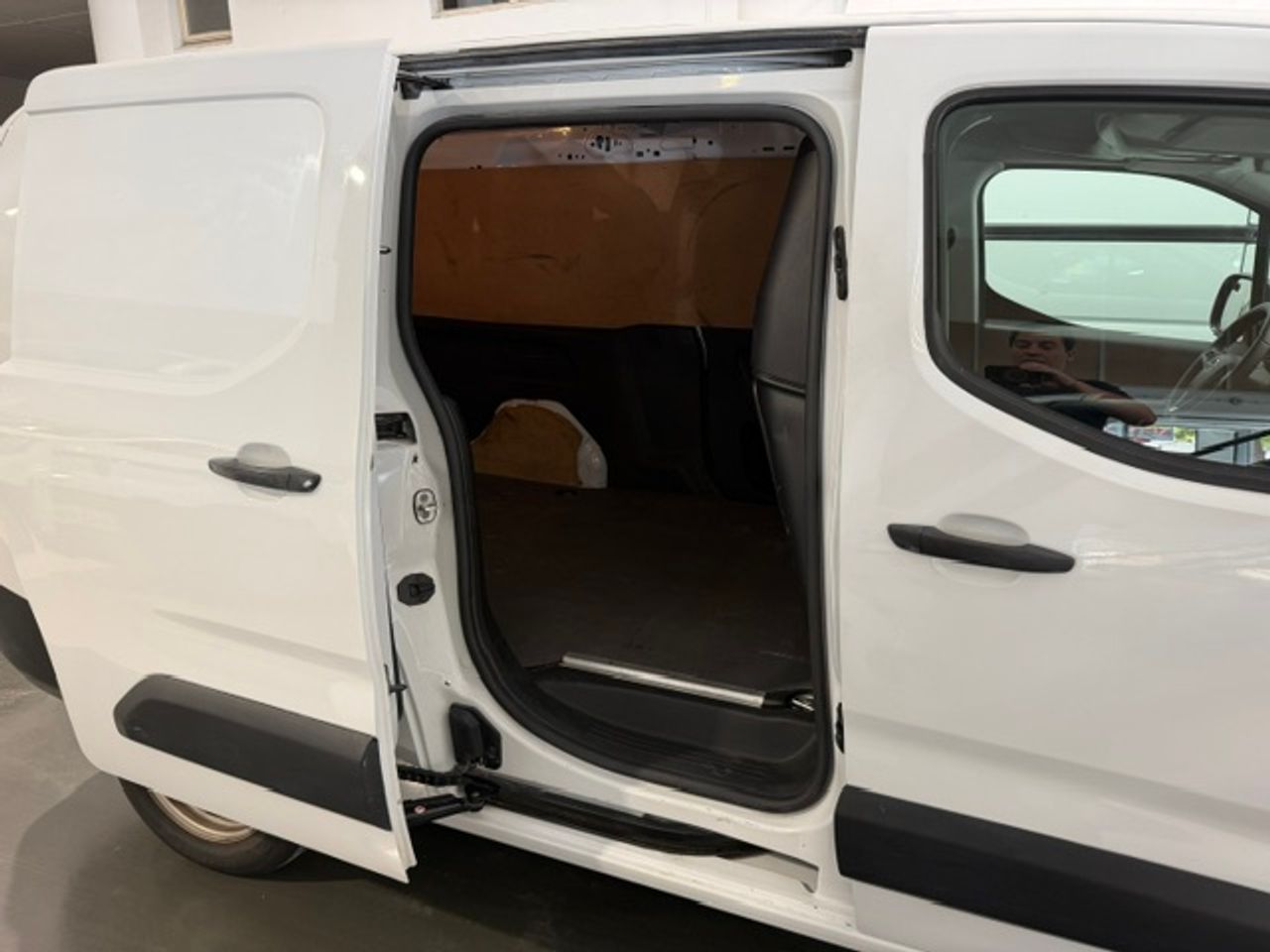 Opel Combo Cargo Furgón Cargo XL 1000KG 1.5 S&S MT 100CV (3 plazas) - GARANTIA MECANICA - Foto 15
