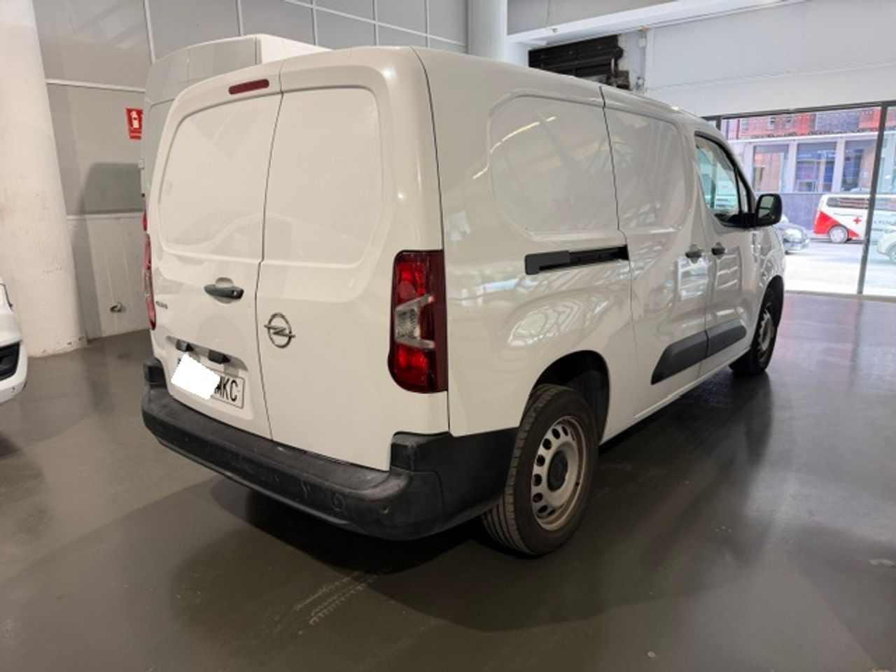 Opel Combo Cargo Furgón Cargo XL 1000KG 1.5 S&S MT 100CV (3 plazas) - GARANTIA MECANICA - Foto 7