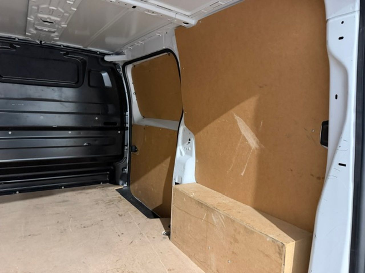 Opel Vivaro Furgón 1.5 BLUEHDI 88KW (120CV) - GARANTIA FÁBRICA 01/2029 - Foto 12