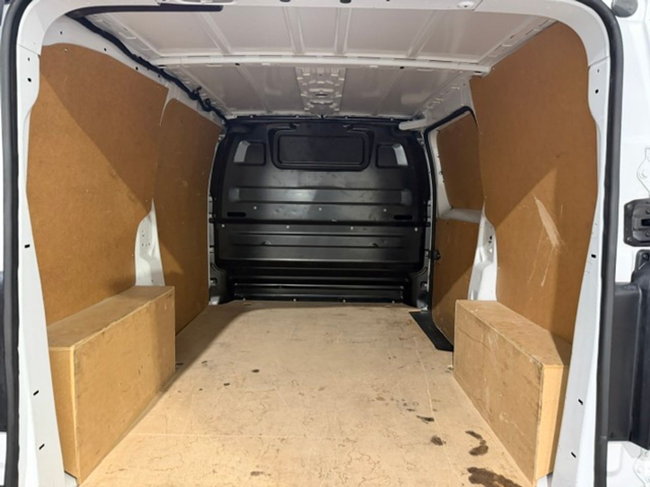 Opel Vivaro Furgón 1.5 BLUEHDI 88KW (120CV) - GARANTIA FÁBRICA 01/2029 - Foto 10