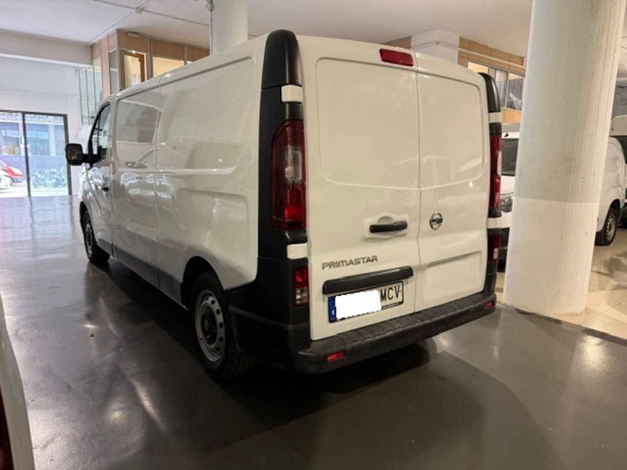 Nissan Primastar Furgon 29 L2H1 2.0 DCI 110cv - GARANTIA FÁBRICA 12/2027 - Foto 6