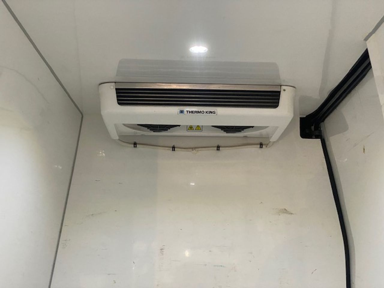 Iveco Daily Furgón 35S16 L2H2 FRIGORIFICO - GARANTIA MECANICA - Foto 15