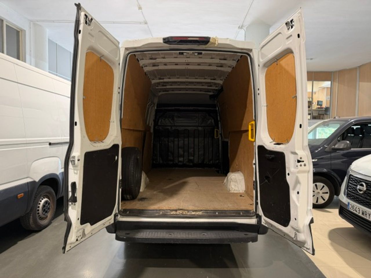 Iveco Daily Furgón 35S16 V 3520L H2 12.0 160cv - GARANTIA MECANICA - Foto 9